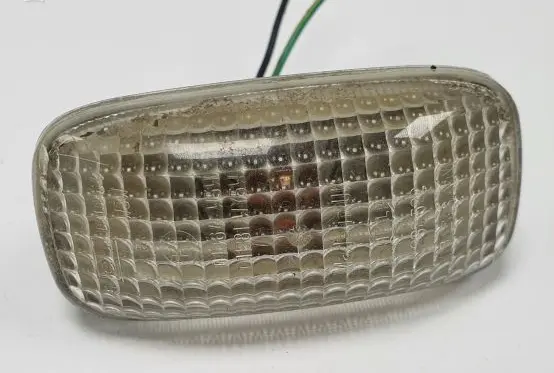 Nissan Primera Front fender indicator light 23652102