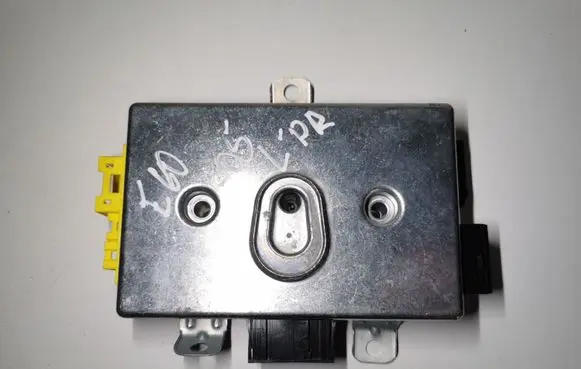 BMW 5 E60 E61 Door control unit/module 61356976157