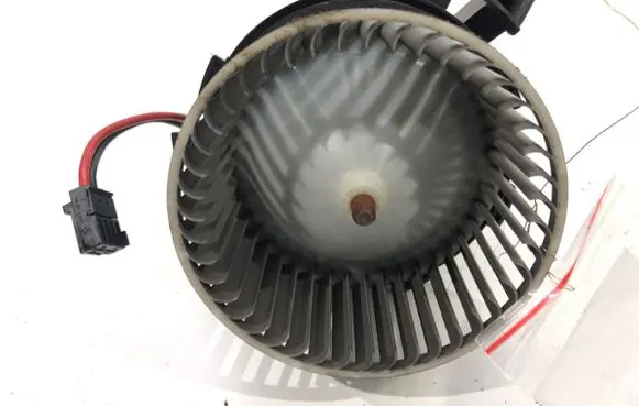 Heater fan/blower