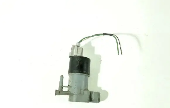 Toyota Yaris Windscreen/windshield washer pump 853300D120