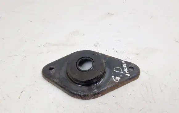 Mini Cooper Countryman R60 Front shock absorber mounting bracket 9804402