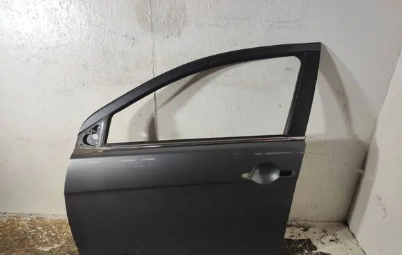 Mitsubishi Lancer VIII Front door 