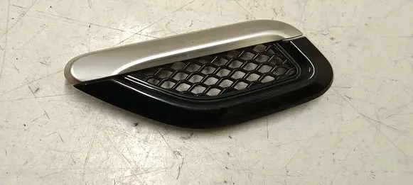 Maserati Grecale Fender grill 30822155802