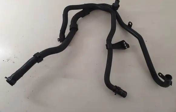 Volkswagen PASSAT CC Engine coolant pipe/hose