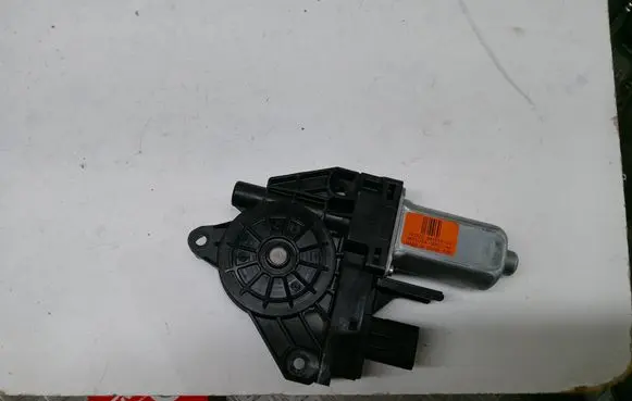 Jeep Grand Cherokee Front door window regulator motor 931401104