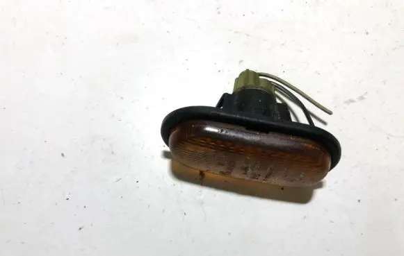 Renault Twingo I Front fender indicator light