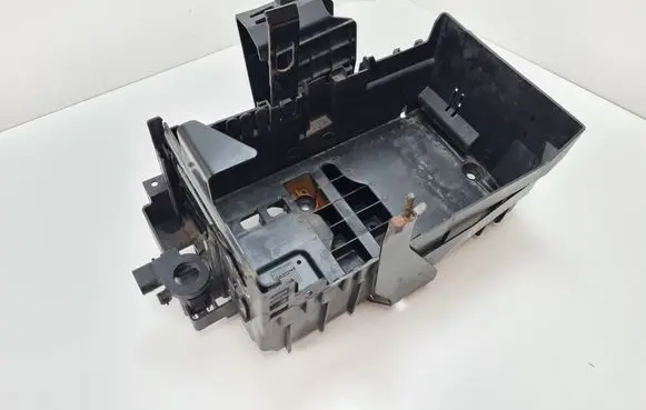 Opel Zafira C Battery box tray 13354420