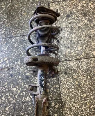 Hyundai i30 Front shock absorber/damper