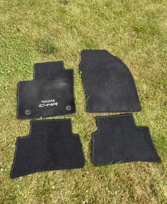 Toyota C-HR I Car floor mat set 