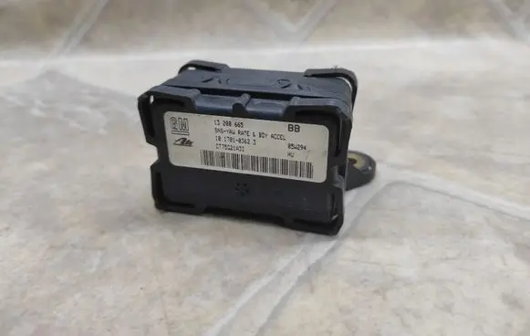 Opel Zafira A ESP acceleration yaw rate sensor 13208665 10170103623