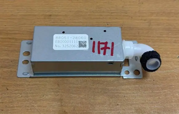 Lexus RX 450H Air quality sensor 8805128060