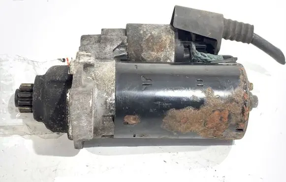Volkswagen Golf VI Starter motor 0001123028
