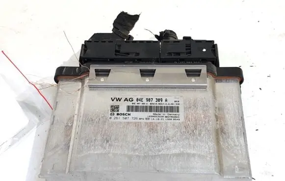 Volkswagen Golf VII Engine control unit/module ECU 04E907309A