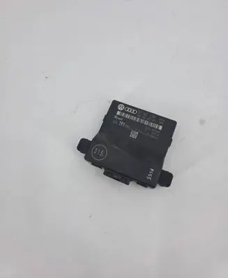 Seat Altea Gateway control module 1K0907530H 1K0907951
