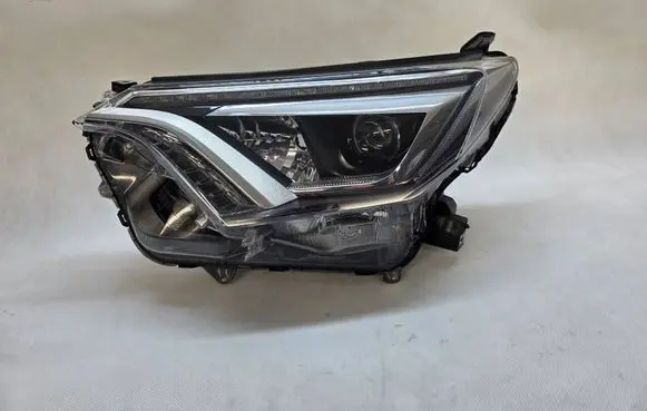 Toyota RAV 4 (XA40) Headlight/headlamp W3049K03