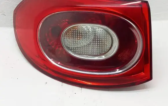 Volkswagen Tiguan Rear/tail lights 5N0945095H