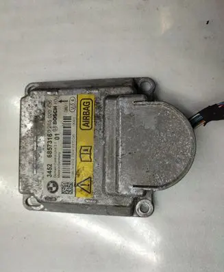 BMW 5 F10 F11 Airbag control unit/module 6857316