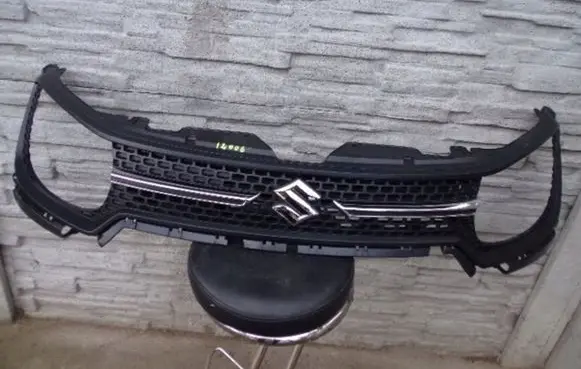 Suzuki Ignis Front bumper upper radiator grill