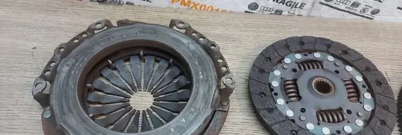 Citroen C2 Clutch set kit 319021910