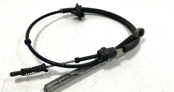Gear shift cable linkage