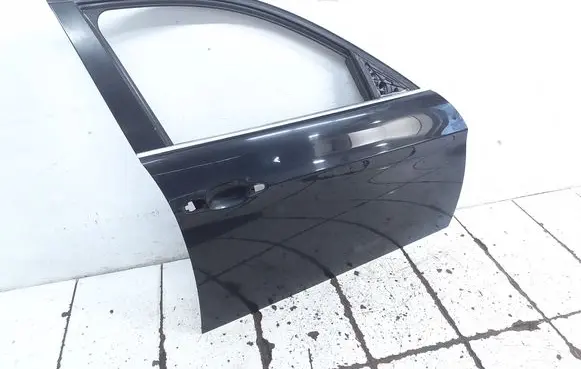 BMW 3 E90 E91 Front door