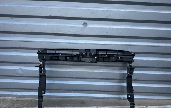 Volkswagen Golf VII Radiator support slam panel 5G0805588AC