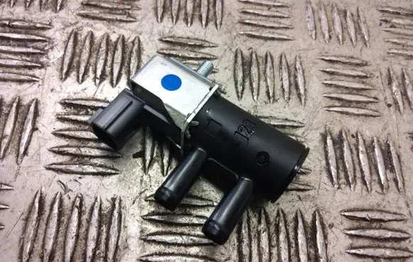 Nissan Juke II F16 Exhaust gas pressure sensor k5t485952725