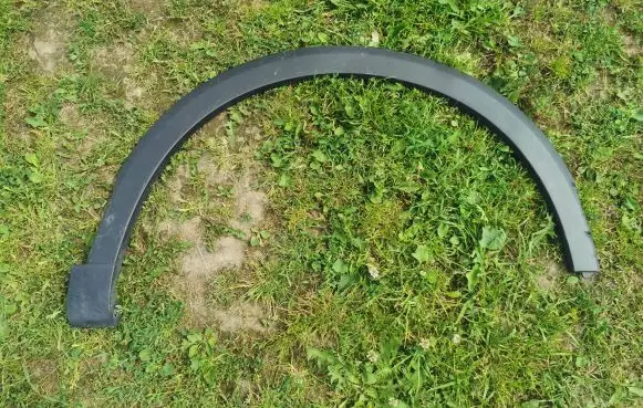 MG HS Front arch trim 654572627