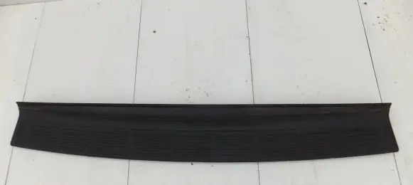 Toyota Land Cruiser (J200) Rear bumper trim bar molding 