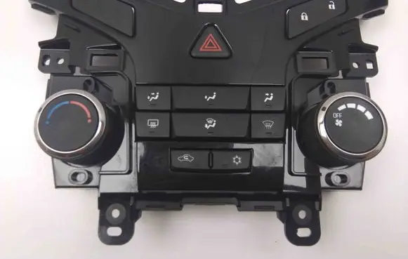 Chevrolet Cruze Interior fan control switch 3839278