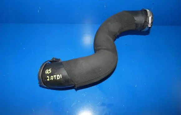 Audi Q5 SQ5 Intercooler hose/pipe 8R0145737H