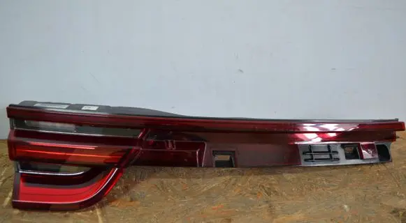 Porsche Panamera (971) Tailgate rear/tail lights 971945207C