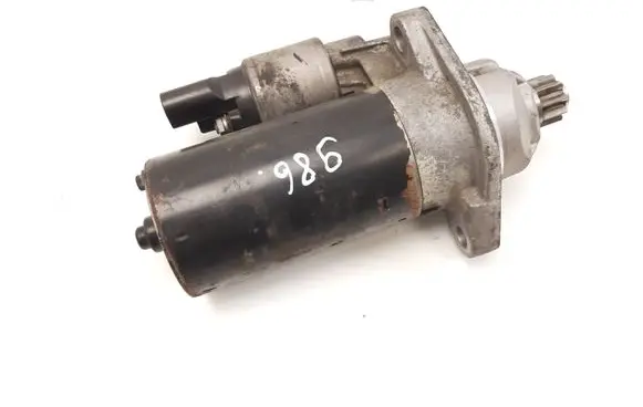 Volkswagen PASSAT B6 Starter motor 0001123014