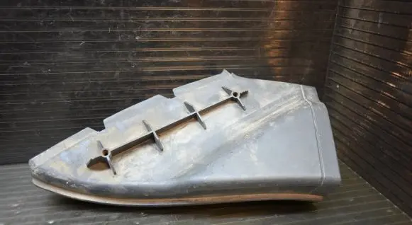 Audi A6 Allroad C6 Air intake duct part 4F0129618J