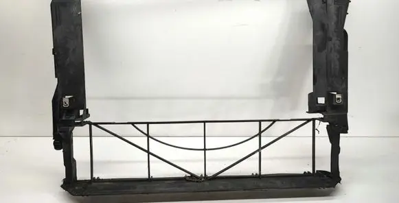 Radiator trim