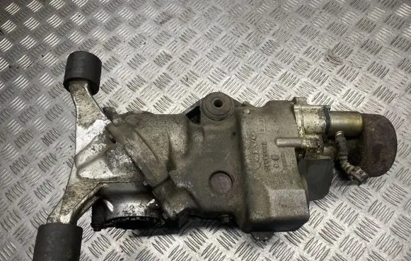 Volvo XC70 Rear differential 08689632