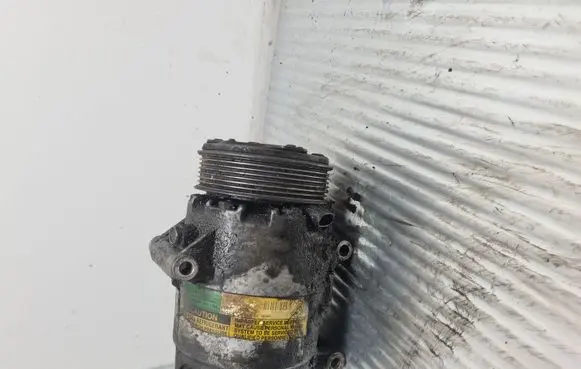 Renault Espace III Air conditioning (A/C) compressor (pump) 1139509 8200067415
