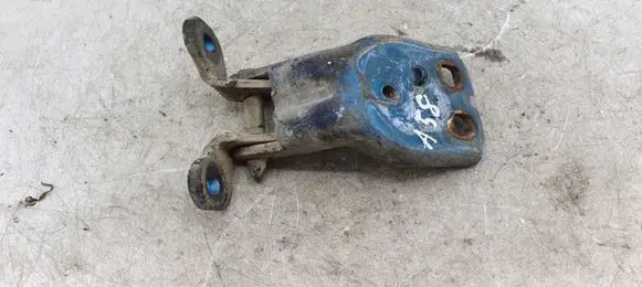 Chrysler Pacifica Front door upper hinge 418040