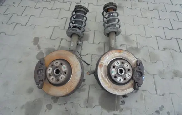 Volkswagen Eos Front wheel hub MCPERSON