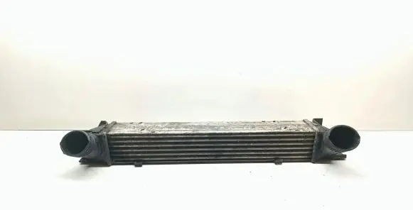 BMW X1 E84 Intercooler radiator 7524916
