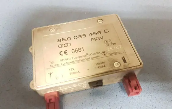 Audi A6 S6 C6 4F Antenna control unit 8e0035456c