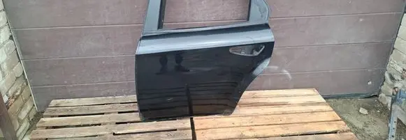 Alfa Romeo 159 Rear door