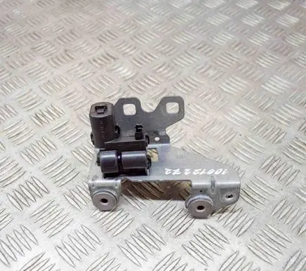 BMW 5 G30 G31 G38 Tailgate window lock/catch/latch W000078356 7447095