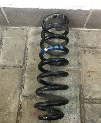 Mercedes-Benz E W213 Rear coil spring
