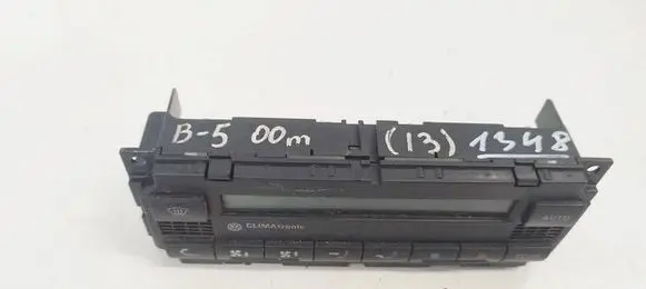 Volkswagen PASSAT B5.5 Climate control unit 3B2907044J