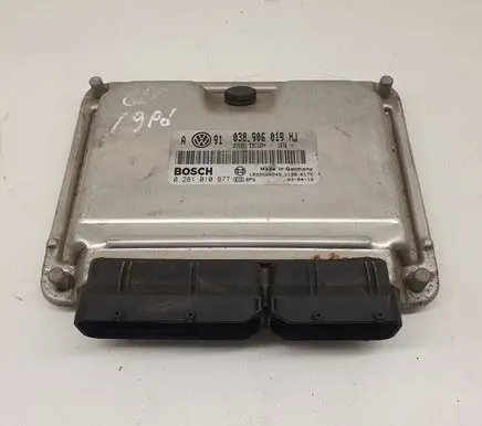Audi A6 S6 C6 4F Engine control unit/module ECU 038906019HJ 0281010977