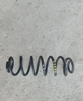 Audi Q3 8U Rear coil spring MMU20
