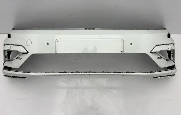 Volkswagen Touran III Front bumper 5TA807227