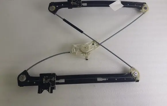 Porsche Macan (95B) Front window lifting mechanism without motor E059090201 95B837462A