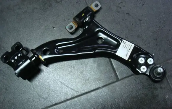 Opel Karl Front control arm 95368368
